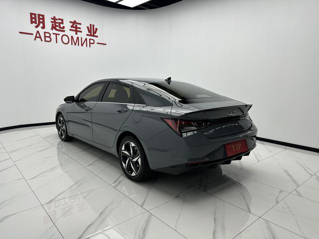 Hyundai Elantra 2022, фото 8