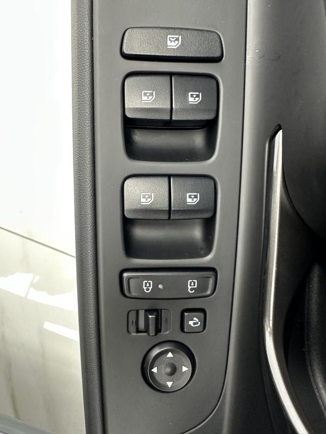 Hyundai Elantra 2022, фото 12