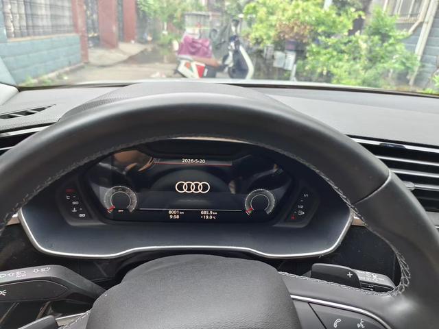 Audi Q3 2022, фото 17