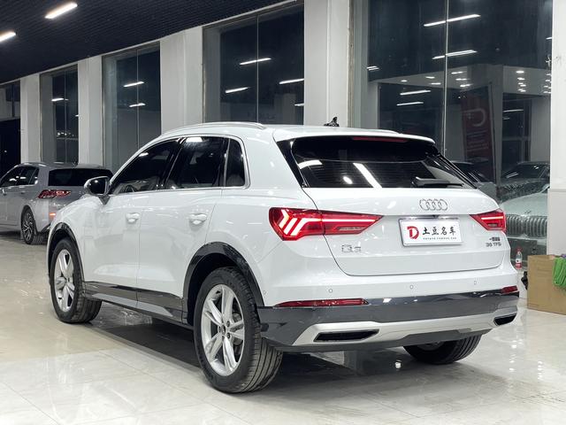 Audi Q3 2022, фото 4