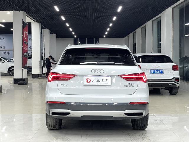 Audi Q3 2022, фото 5