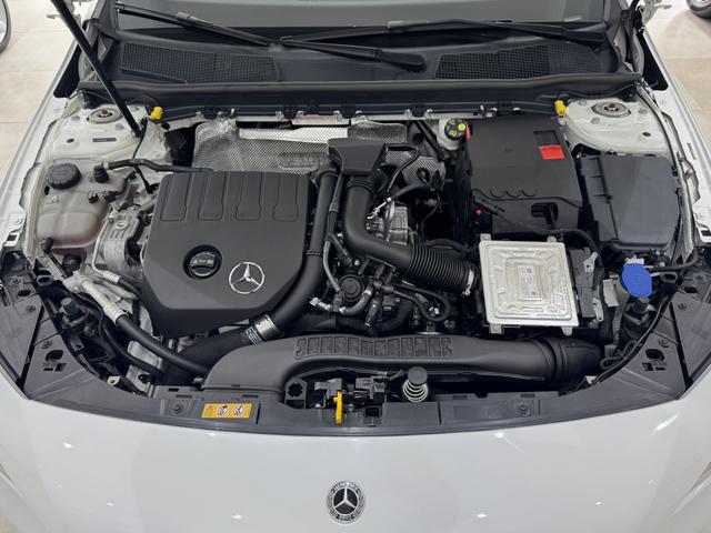 Mercedes-Benz A-Class 2021, фото 16