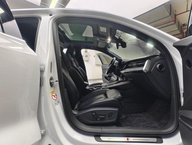 Audi A3 2022, фото 10