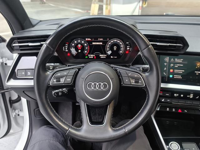 Audi A3 2022, фото 16
