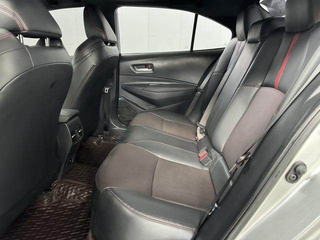 Toyota Corolla 2022, фото 14