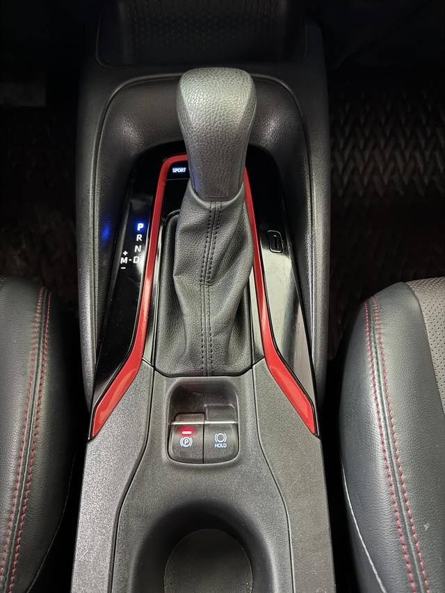 Toyota Corolla 2022, фото 17