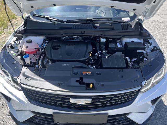 Geely Binyue 2025, фото 17