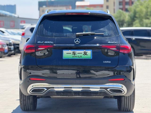 Mercedes-Benz GLC 2025, фото 8