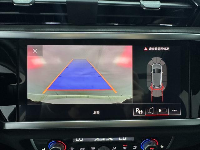 Audi Q3 2022, фото 17