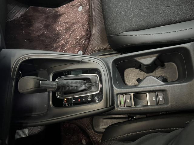 Honda HR-V 2023, фото 16