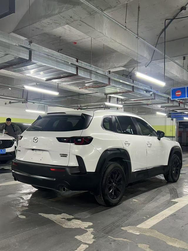 Mazda CX-50 2023, фото 4
