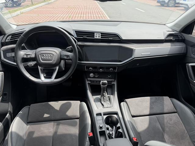 Audi Q3 2022, фото 15