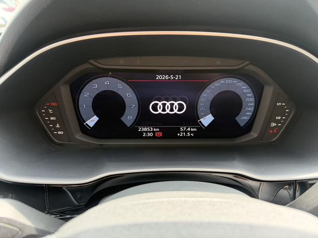 Audi Q3 2022, фото 16