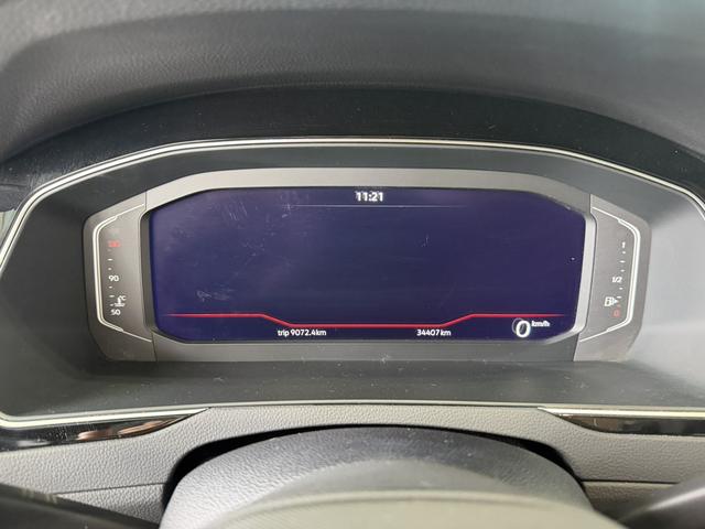 Volkswagen Passat 2024, фото 17
