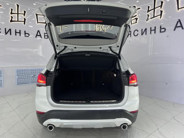BMW X1 2022, фото 17