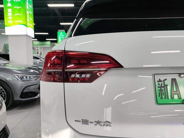 Volkswagen Tayron 2022, фото 17