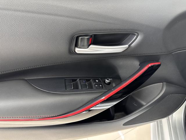 Toyota Corolla 2023, фото 6