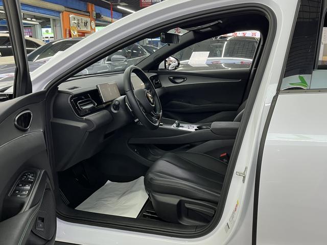 BYD Seal 2025, фото 7