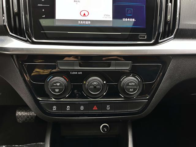 Skoda Kamiq 2022, фото 15