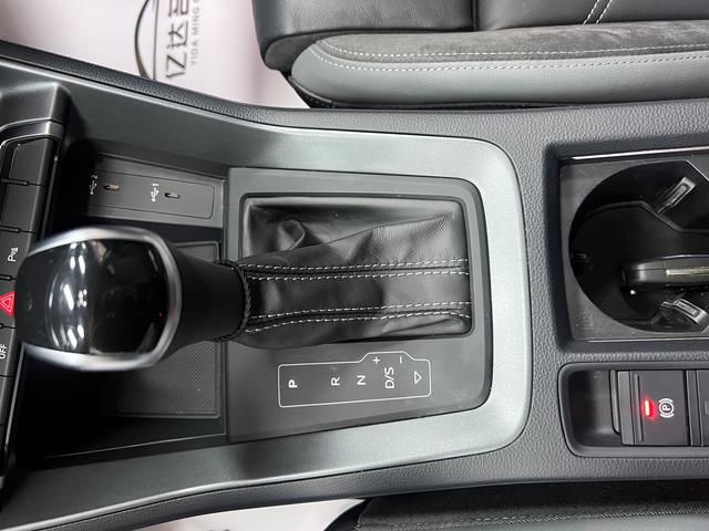 Audi Q3 Sportback 2022, фото 14