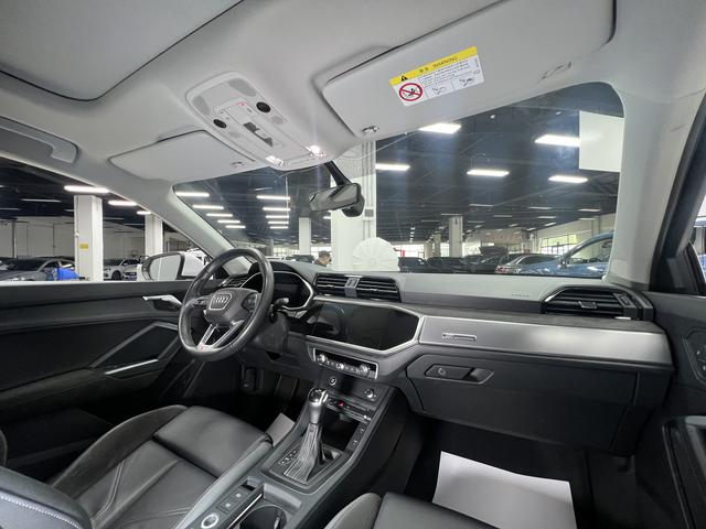 Audi Q3 Sportback 2022, фото 15