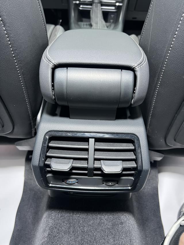 Audi Q3 Sportback 2022, фото 17