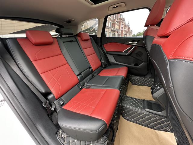 BMW X1 2023, фото 16