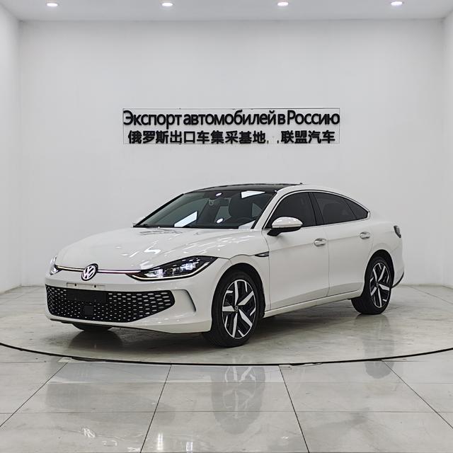 Volkswagen Lingdu 2022, 1.4 л турбо, робот (DCT), передний, пробег 29 300 км — авто из Китая с пробегом
