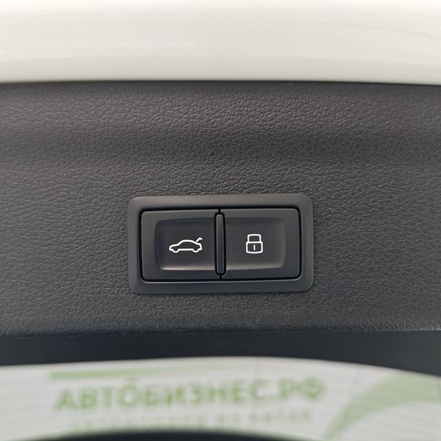 Audi Q3 2023, фото 15
