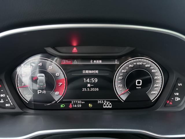 Audi Q3 2022, фото 16
