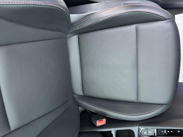 Skoda Karoq 2023, фото 14