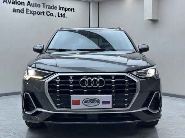 Audi Q3 2023, фото 2
