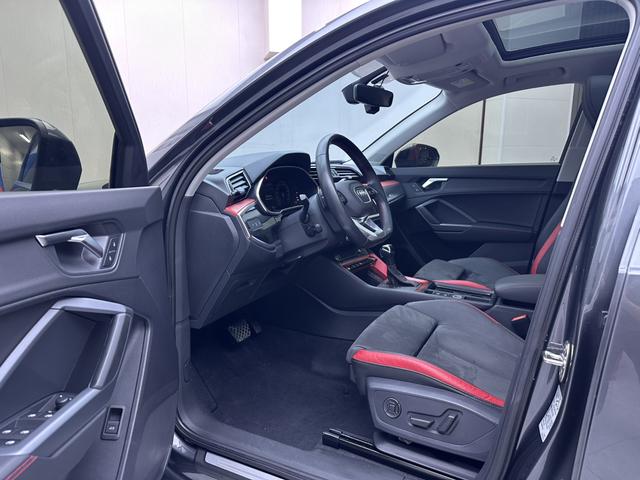 Audi Q3 2023, фото 7