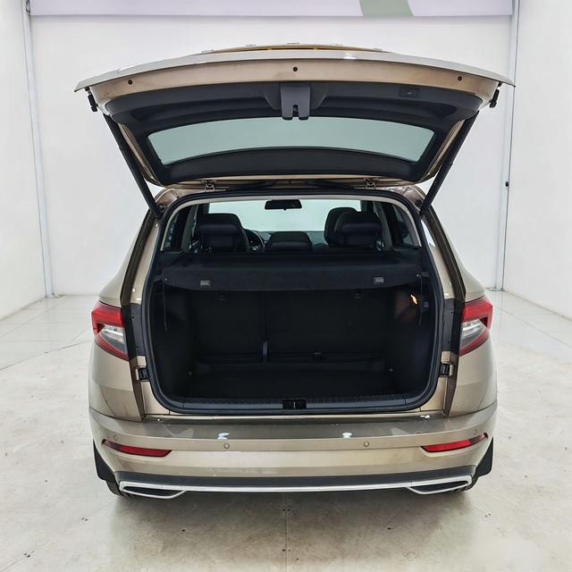 Skoda Karoq 2022, фото 15