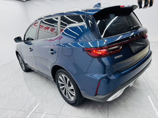 Geely Emgrand X6 2021, фото 12