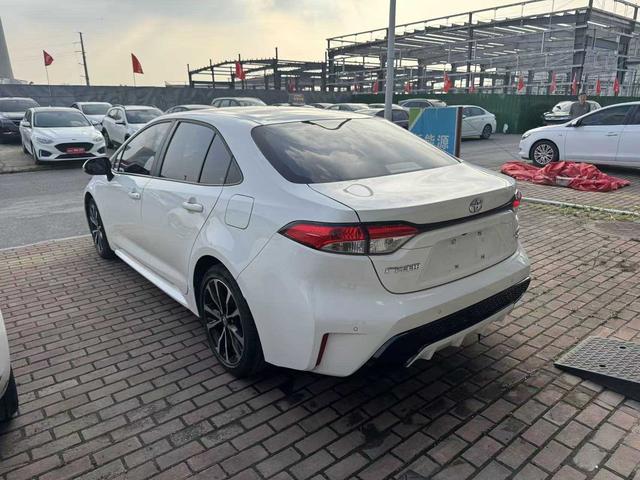 Toyota Corolla 2022, фото 6