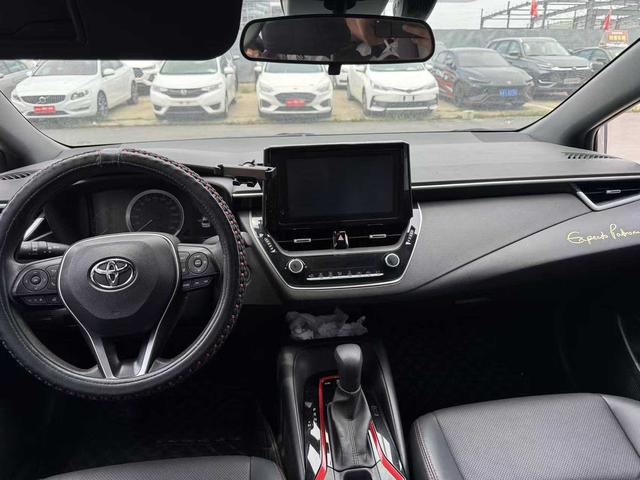 Toyota Corolla 2022, фото 9