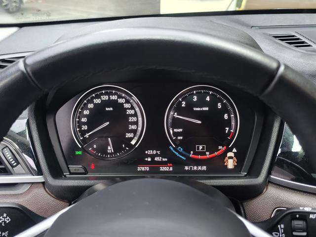 BMW X1 2022, фото 17