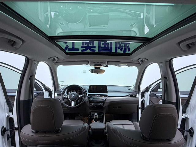 BMW X1 2021, фото 15