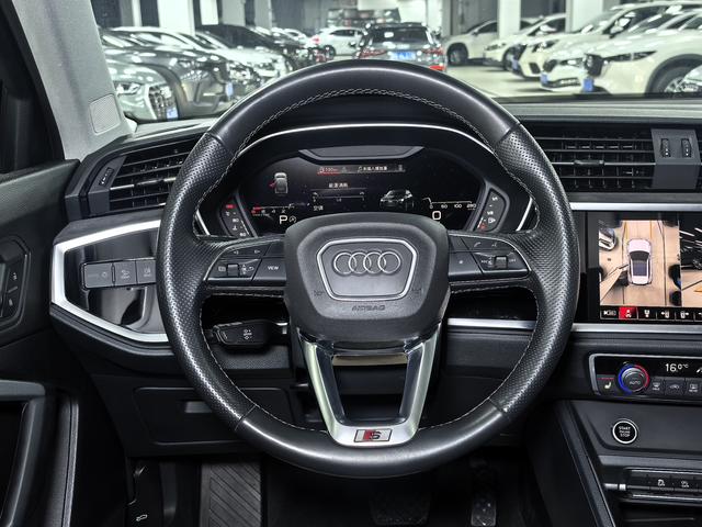Audi Q3 Sportback 2022, фото 12