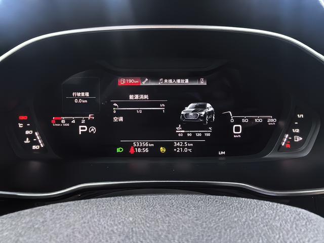 Audi Q3 Sportback 2022, фото 13