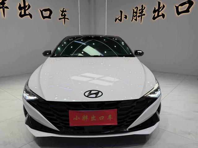 Hyundai Elantra 2022, фото 3