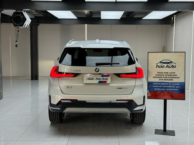 BMW X1 2023, фото 5