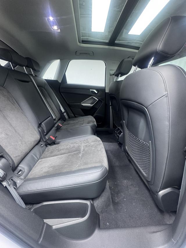 Audi Q3 2022, фото 10
