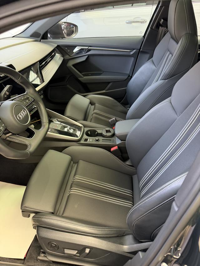 Audi A3 2023, фото 15