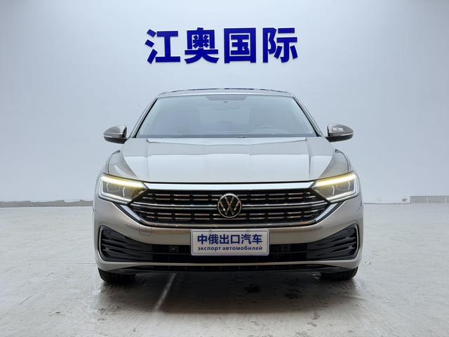 Volkswagen Jetta 2023, фото 2
