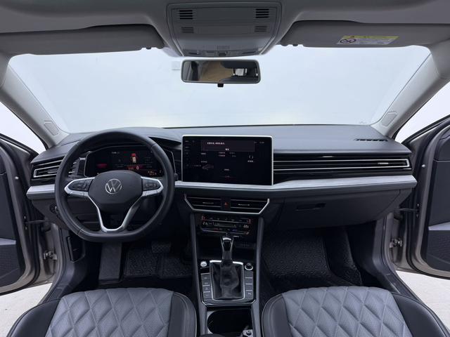 Volkswagen Jetta 2023, фото 11