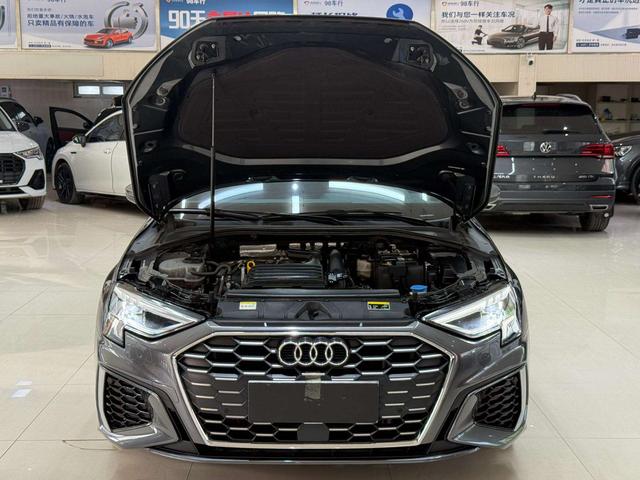 Audi A3 2023, фото 7
