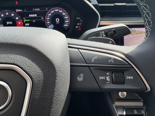 Audi Q3 2022, фото 16
