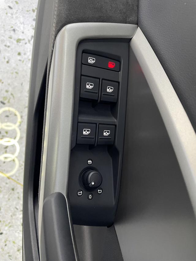 Audi Q3 2022, фото 15